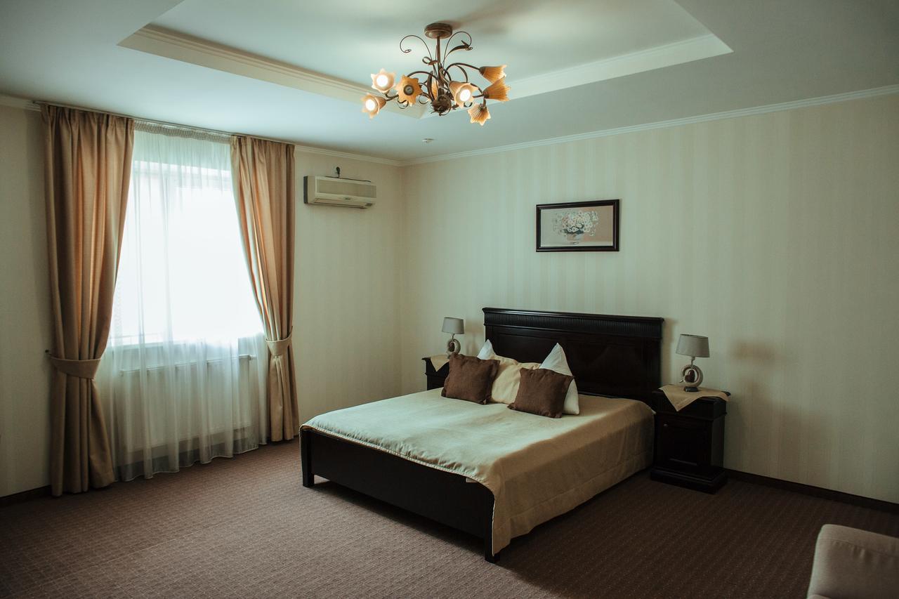 Jj Hotel Виноградов Экстерьер фото